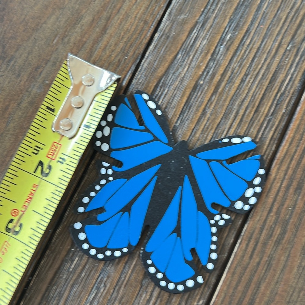 32 wooden painted craft butterflies, green, hot, pink, pale pink orange & blue - Picture 7 of 7